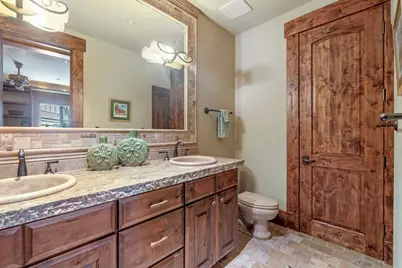 12710 Zurich Place, Truckee, CA 96161 - Photo 19