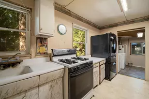 8507 Golden Ave, Kings Beach, CA 96143 - Photo 11