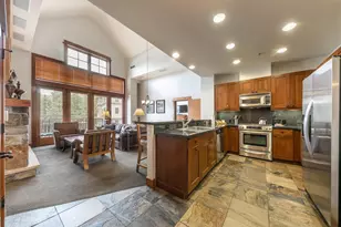 8001 Northstar Dr, Truckee, CA 96161 - Photo 5