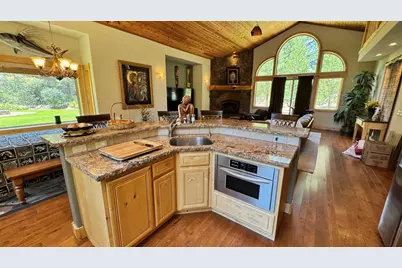 10400 Estates Drive, Truckee, CA 96161 - Photo 9