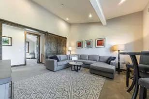 10109 Corrie Ct, Truckee, CA 96161 - Photo 21