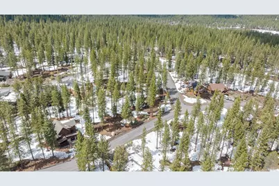 11916 Lamplighter Way, Truckee, CA 96161 - Photo 17