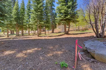 13257 Skislope Way, Truckee, CA 96161 - Photo 11