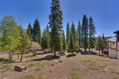 13257 Skislope Way, Truckee, CA 96161 - Photo 9