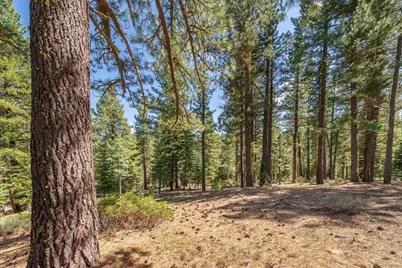 12721 Granite Drive, Truckee, CA 96161 - Photo 9