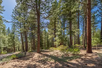 12721 Granite Drive, Truckee, CA 96161 - Photo 11