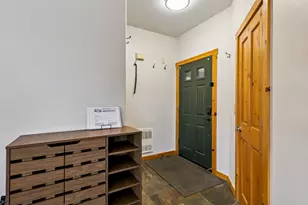 10592 Boulders Rd, Truckee, CA 96161 - Photo 3