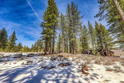 300 Bob Haslem, Truckee, CA 96161 - Photo 11
