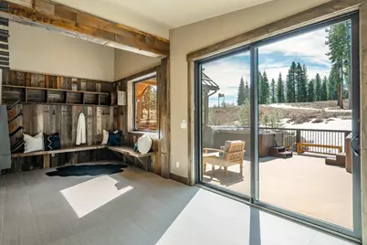 19505 Glades Court, Truckee, CA 96161 - Photo 25