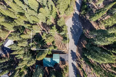 10902 Laurelwood Drive, Truckee, CA 96161 - Photo 3