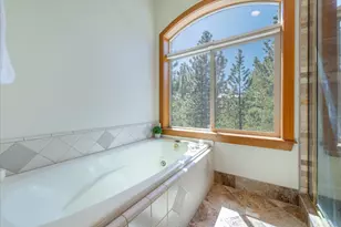 15284 Wolfgang Rd, Truckee, CA 96161 - Photo 19