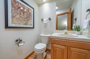 15284 Wolfgang Rd, Truckee, CA 96161 - Photo 13