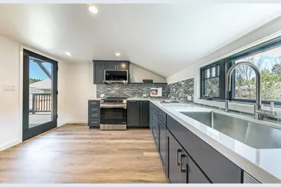 10017 East River Street, Truckee, CA 96161 - Photo 7