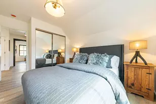 10017 E River St, Truckee, CA 96161 - Photo 23