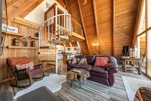 15685 Pine St, Truckee, CA 96161 - Photo 13