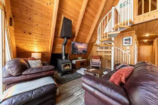 15685 Pine St, Truckee, CA 96161 - Photo 9