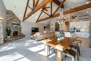 12465 Pine Forest Rd, Truckee, CA 96161 - Photo 7