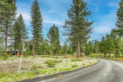 10644 Talus Court, Truckee, CA 96161 - Photo 3