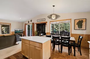 13474 Moraine Rd, Truckee, CA 96161 - Photo 7