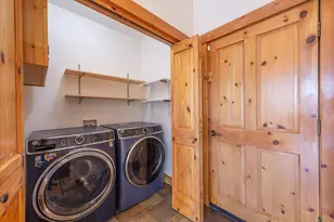 12041 Highland Ave, Truckee, CA 96161 - Photo 27