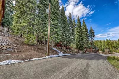 12388 Falcon Point Place, Truckee, CA 96161 - Photo 3