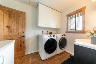 14165 Wolfgang Rd, Truckee, CA 96161 - Photo 23
