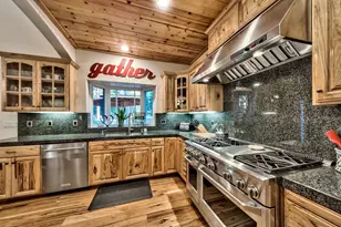 15473 Kent Dr, Truckee, CA 96161 - Photo 9
