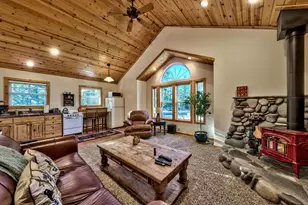 15473 Kent Dr, Truckee, CA 96161 - Photo 19