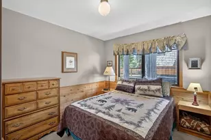 1090 Canterbury Dr, Kings Beach, CA 96143 - Photo 25