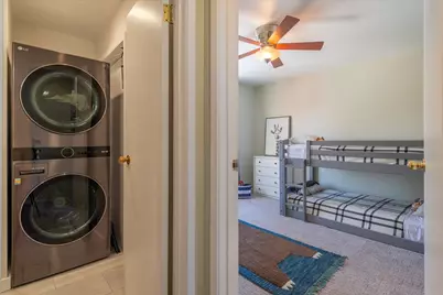 11661 Snowpeak Way #520, Truckee, CA 96161 - Photo 13