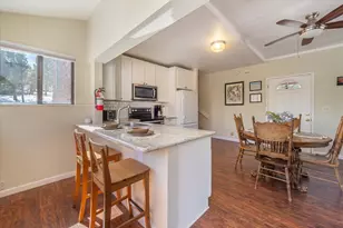 11661 Snowpeak Way, Truckee, CA 96161 - Photo 3