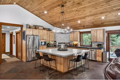 10473 The Strand, Truckee, CA 96161 - Photo 7