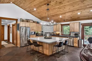10473 The Strand, Truckee, CA 96161 - Photo 7