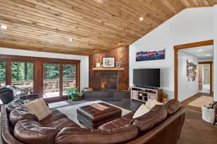10473 The Strand, Truckee, CA 96161 - Photo 5