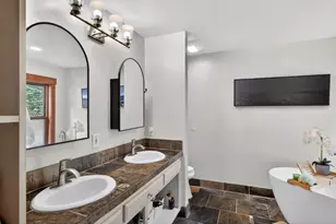 10473 The Strand, Truckee, CA 96161 - Photo 17