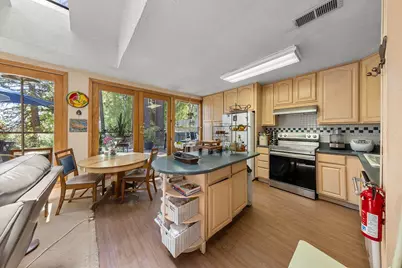 8710 North Lake Boulevard, Kings Beach, CA 96143 - Photo 5
