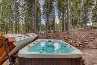 13545 Weisshorn Avenue, Truckee, CA 96161 - Photo 5