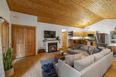 10384 Jeffrey Way, Truckee, CA 96161 - Photo 3
