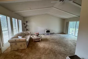 645 Sagebrush St, Portola, CA 96122 - Photo 17