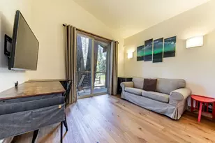 11320 Wolverine Cir, Truckee, CA 96161 - Photo 15