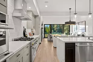 10269 Modane Pl, Truckee, CA 96161 - Photo 9