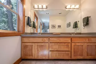 13715 Hansel Ave, Truckee, CA 96161 - Photo 15