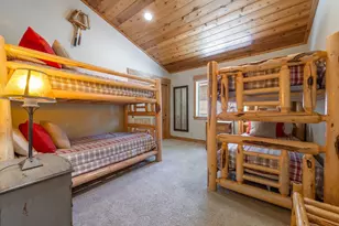 11798 Chamonix Rd, Truckee, CA 96161 - Photo 15