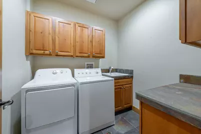 11798 Chamonix Road, Truckee, CA 96161 - Photo 21