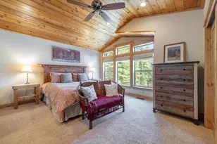 11798 Chamonix Rd, Truckee, CA 96161 - Photo 13