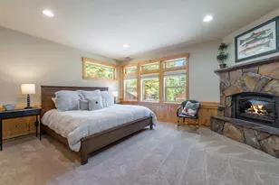 11798 Chamonix Rd, Truckee, CA 96161 - Photo 19