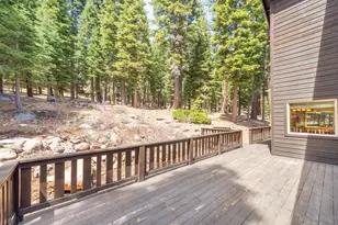 11798 Chamonix Rd, Truckee, CA 96161 - Photo 27