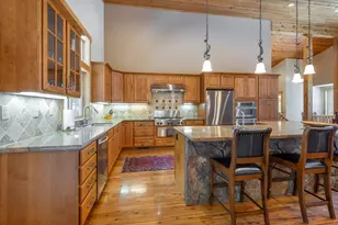 11798 Chamonix Rd, Truckee, CA 96161 - Photo 11