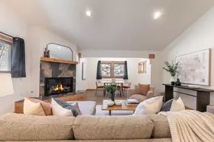 16516 Jebs Ct, Truckee, CA 96161 - Photo 9