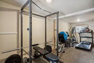 10694 Laurelwood Dr, Truckee, CA 96161 - Photo 23